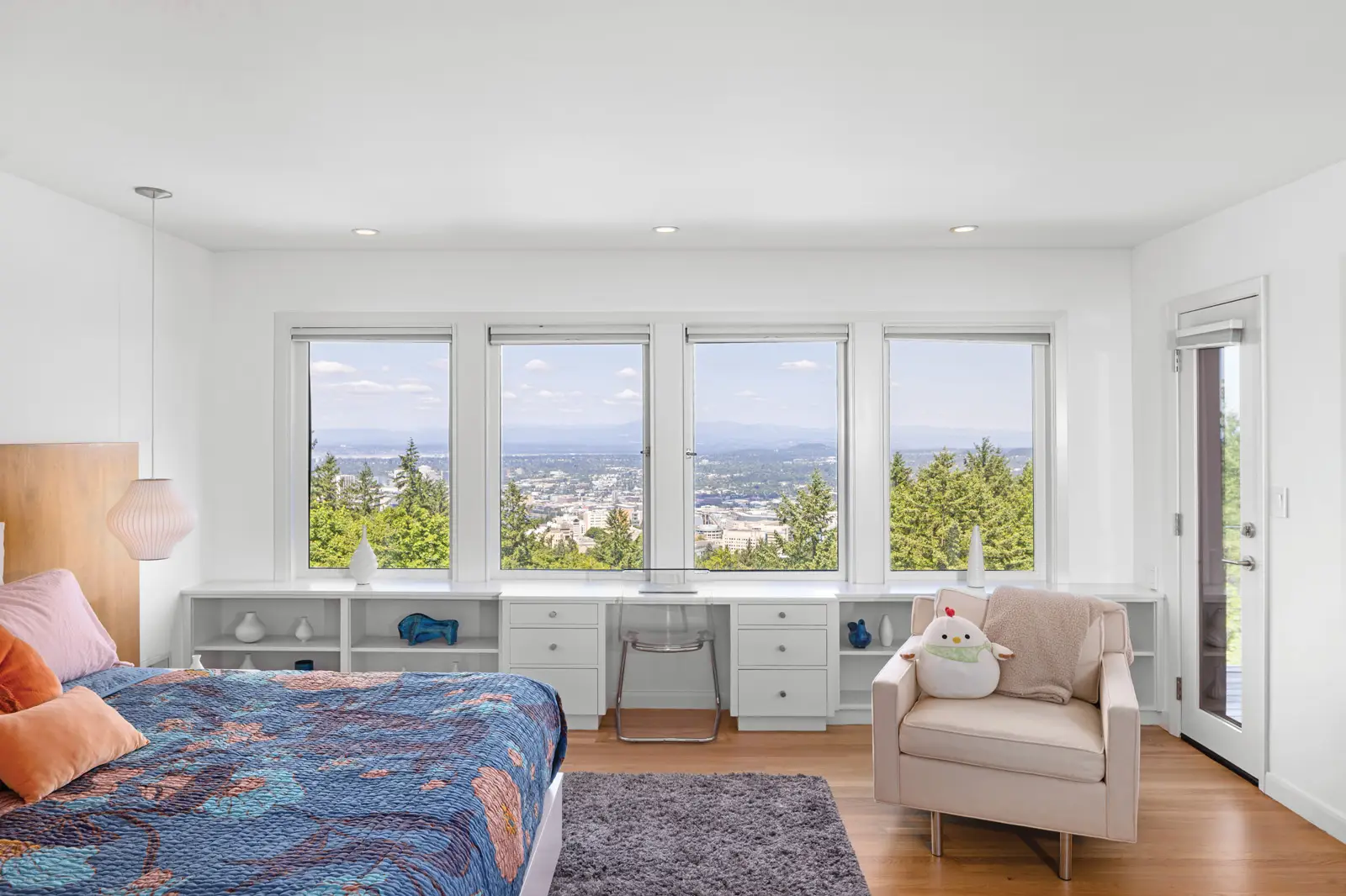 076-4230 SW Council Crest Dr-76