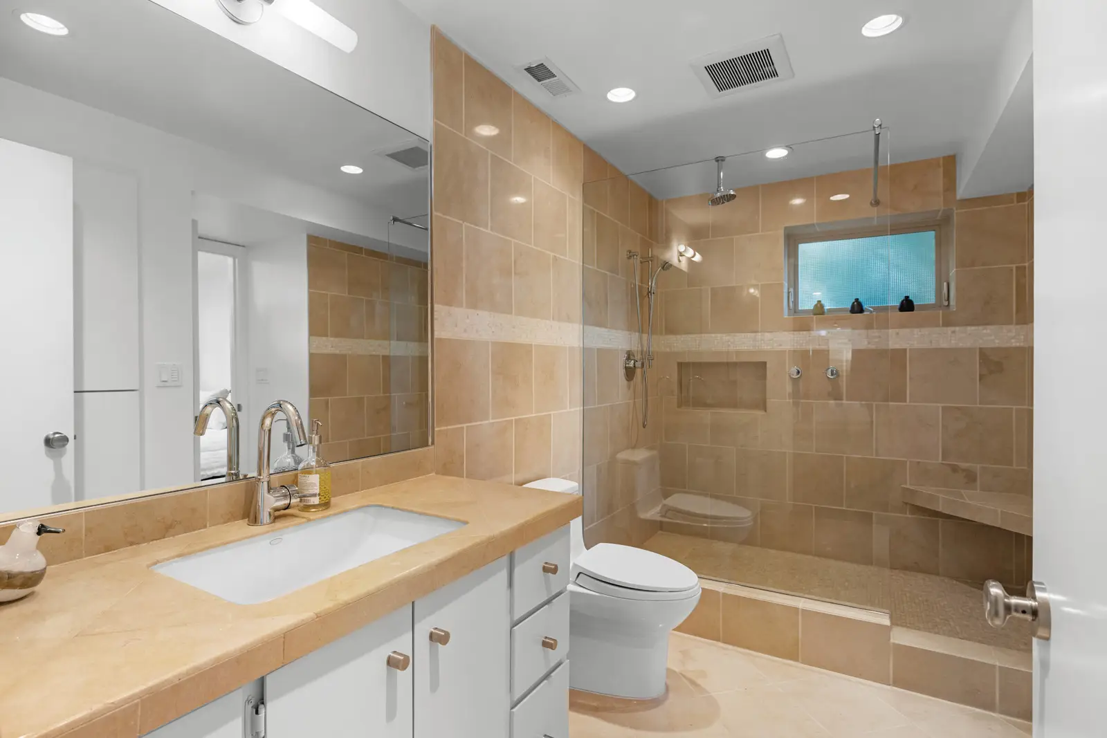 094-4230 SW Council Crest Dr-94